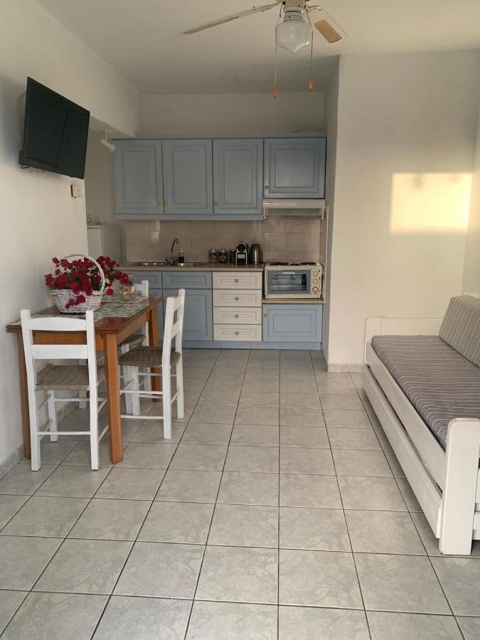 Violetta Apartments Нео Кліма Екстер'єр фото