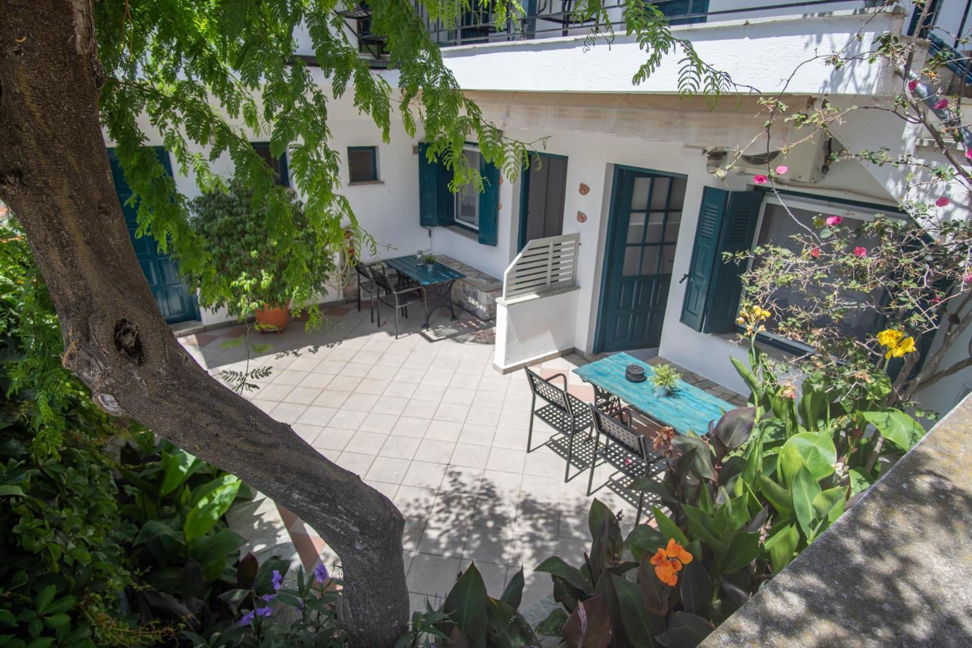 Violetta Apartments Нео Кліма Екстер'єр фото
